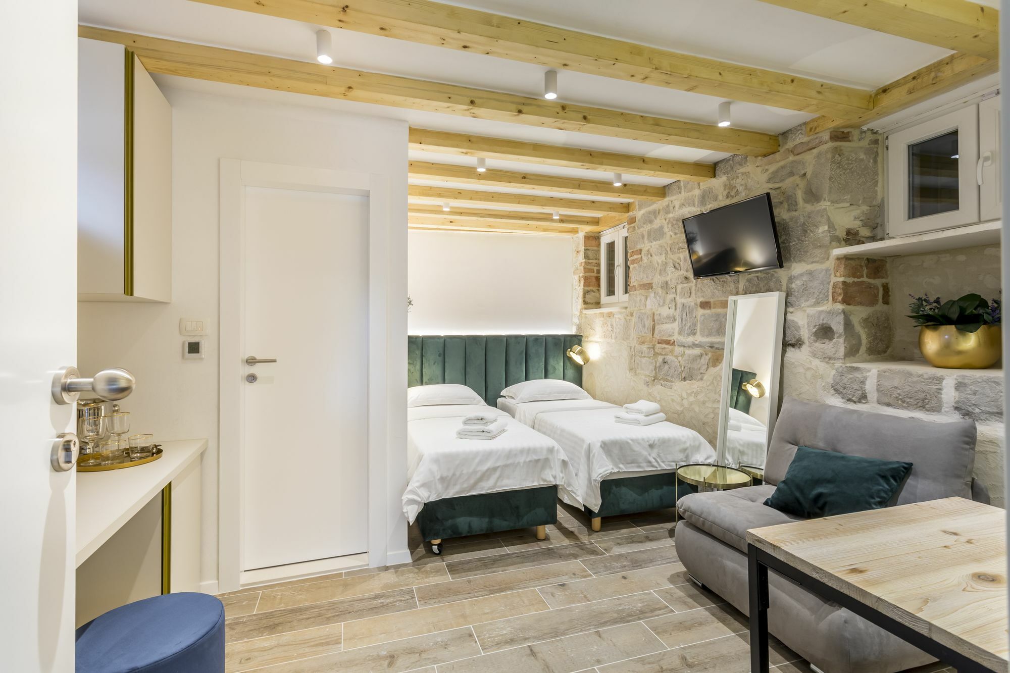 ספליט Miara Luxury Rooms מראה חיצוני תמונה